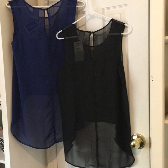 2For1 NWT Tops! 1 black, 1 royal Size M - Picture 6 of 6